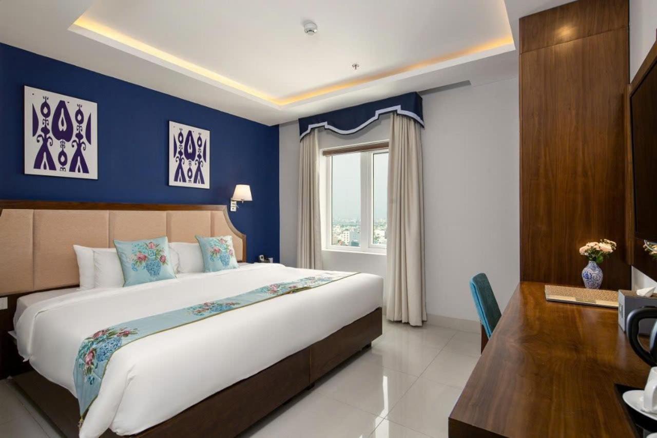 Tgt Beach Hotel Da Nang Exterior foto