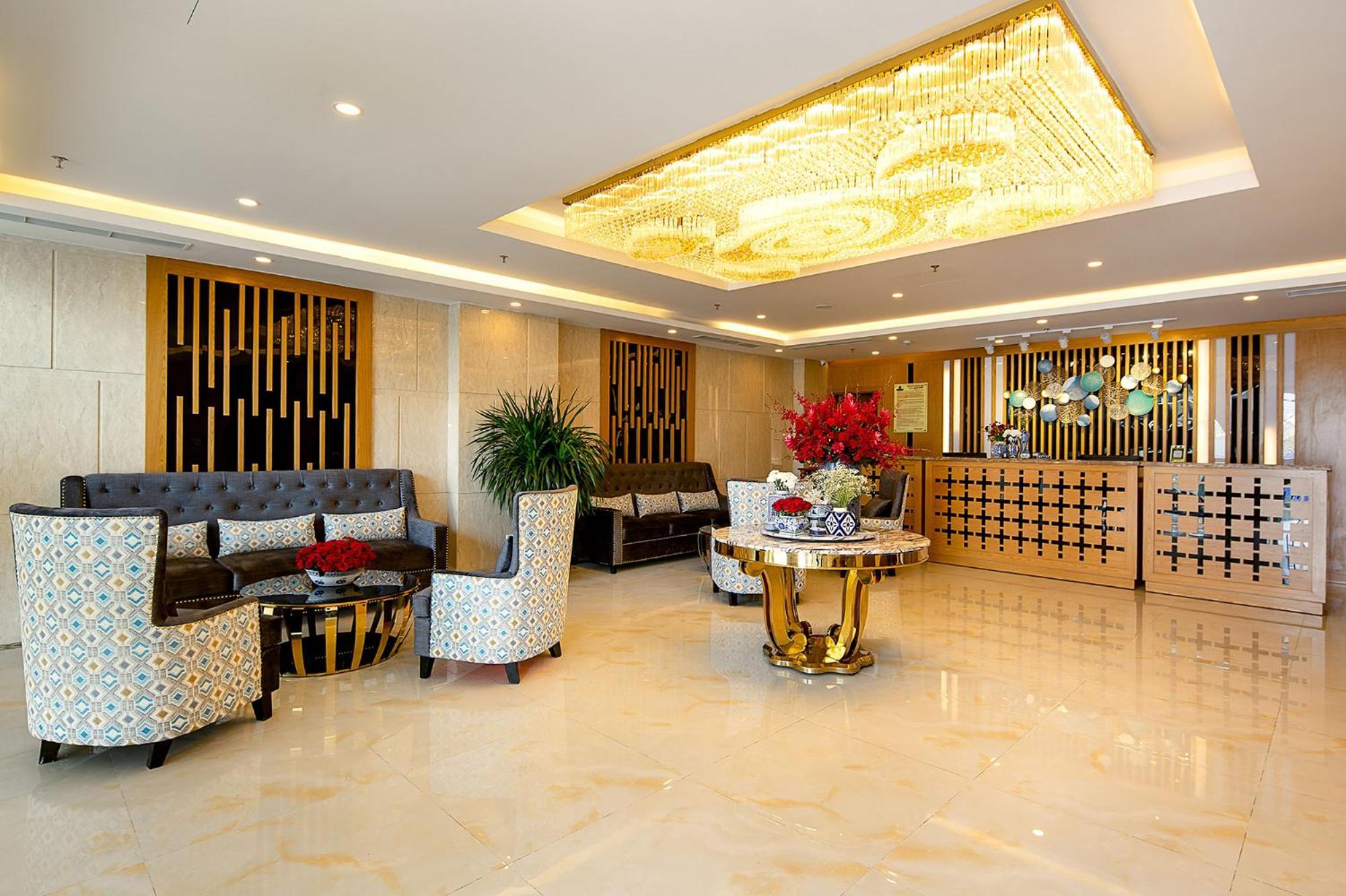 Tgt Beach Hotel Da Nang Exterior foto